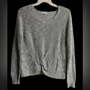 Woven Heart Gray V-Neck Twist-Front Knit Sweater